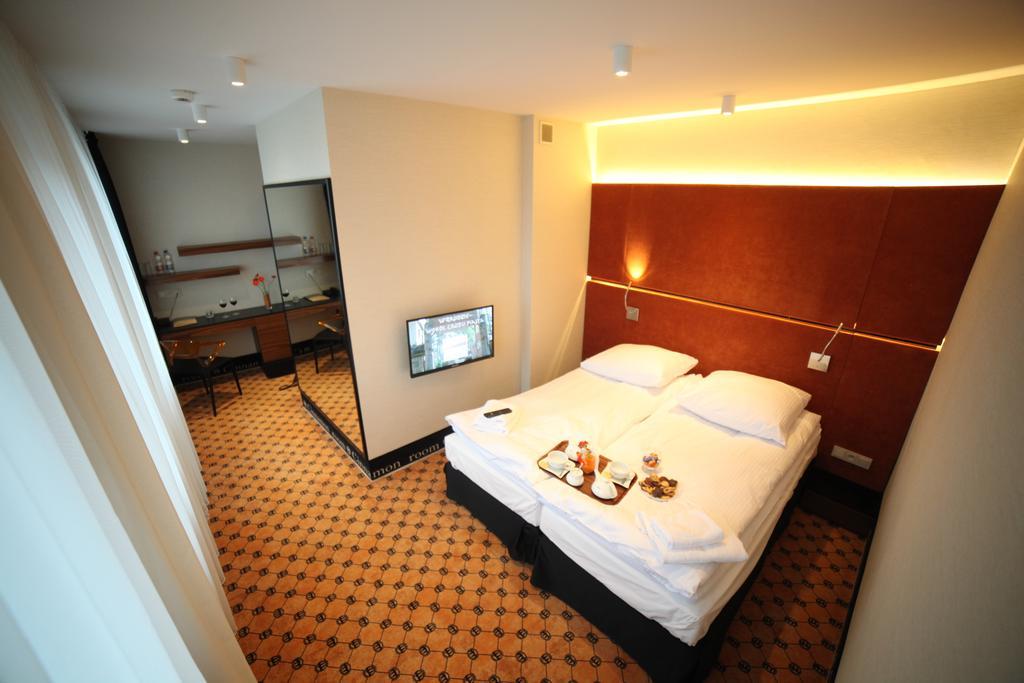 Hotel Martina Żnin Quarto foto